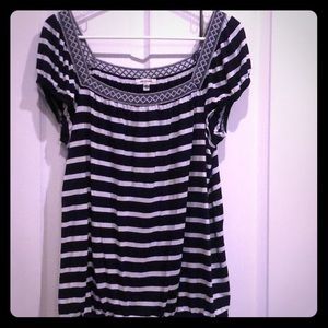 Max Studio Navy Blue and White Stripe Top. Size XL